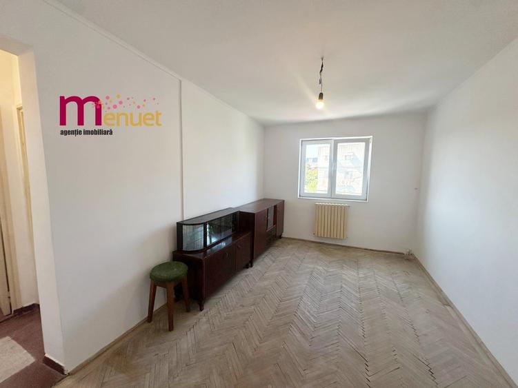 Apartament cu 2 camere semidecomandat în Neptun