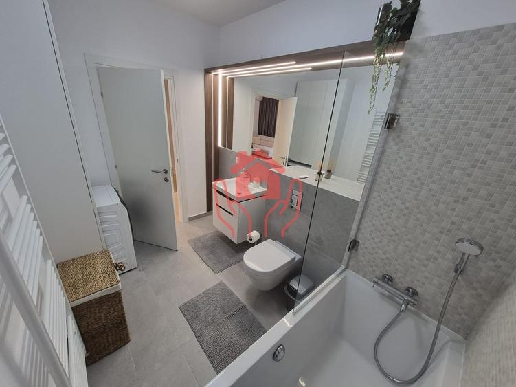Apartament cu 2 camere semidecomandat, mobilat în Băneasa