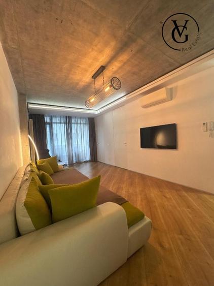 Apartament cu 2 camere semidecomandat, mobilat în Barbu Văcărescu