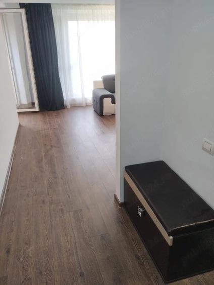 Apartament cu 2 camere semidecomandat în Aurel Vlaicu