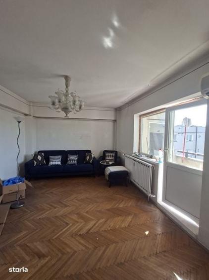 Apartament cu 4 camere decomandat în Lăpuș Argeș