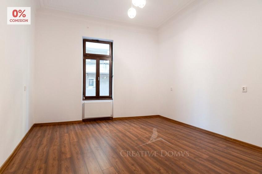 Apartament cu 3 camere semidecomandat în Cișmigiu