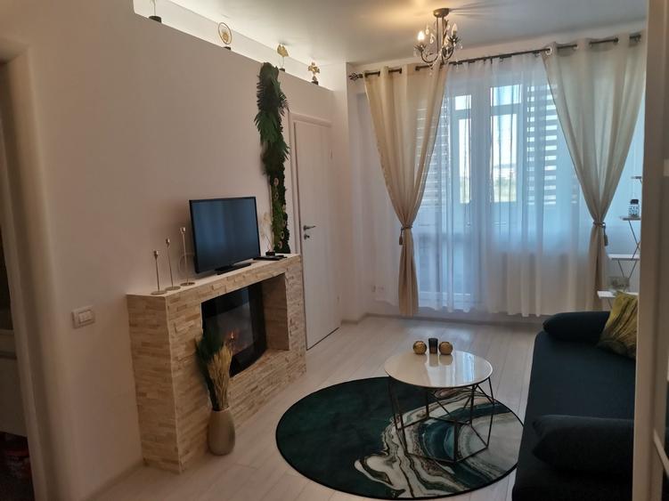 Apartament cu 2 camere semidecomandat în Militari