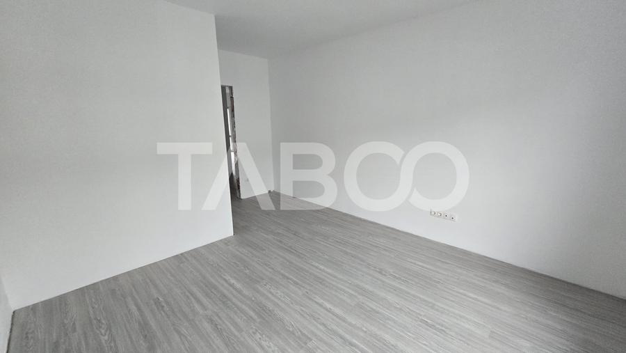 Apartament cu 3 camere decomandat în Mihai Viteazul