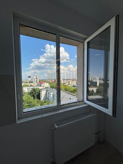 Apartament cu 2 camere decomandat în Titan