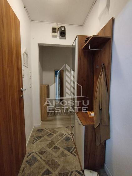 Apartament cu 3 camere semidecomandat, mobilat în Șagului