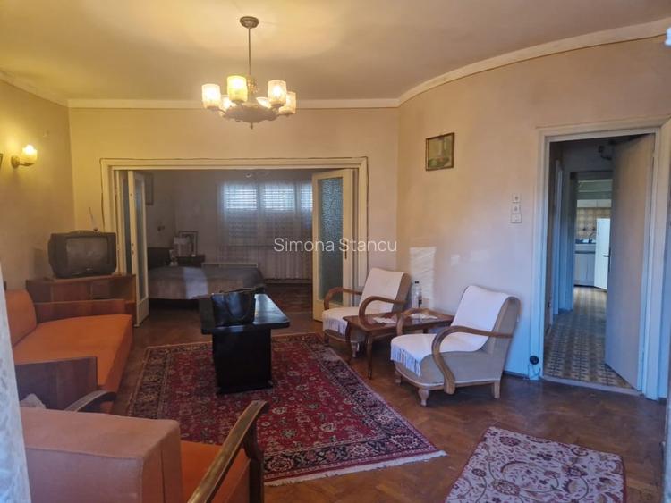 Apartament 2 camere | Ultracentral | Boxă la Subsol