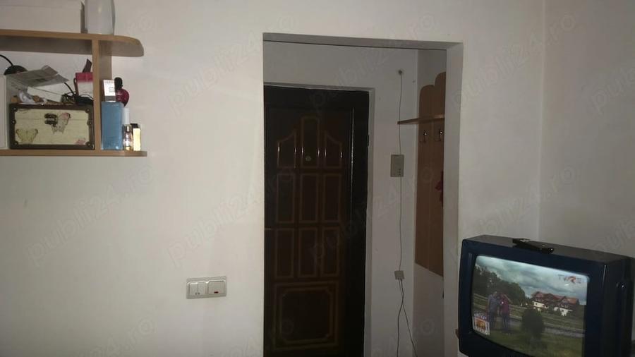 Garsonieră semidecomandată în Soarelui