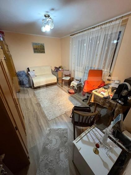 Garsonieră decomandată, mobilată în Semicentral