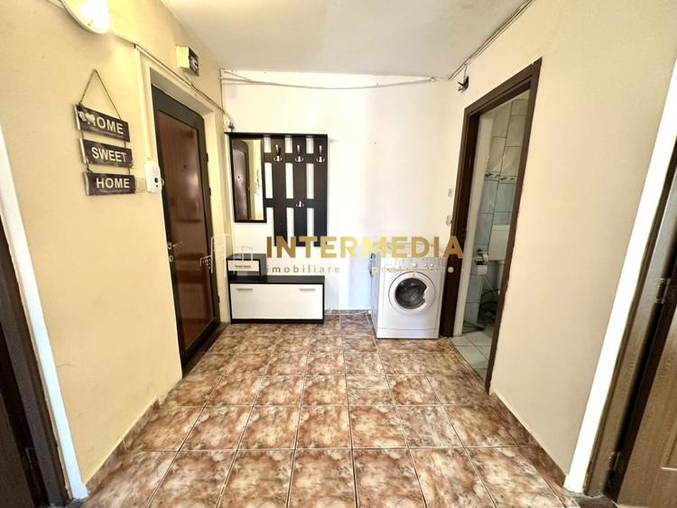 Apartament cu 2 camere semidecomandat, mobilat în Ampoi 1