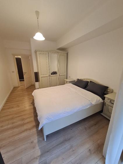 Apartament cu 2 camere în Ipotești