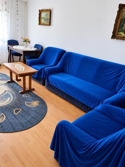 Apartament cu 3 camere decomandat, mobilat în Tomis III