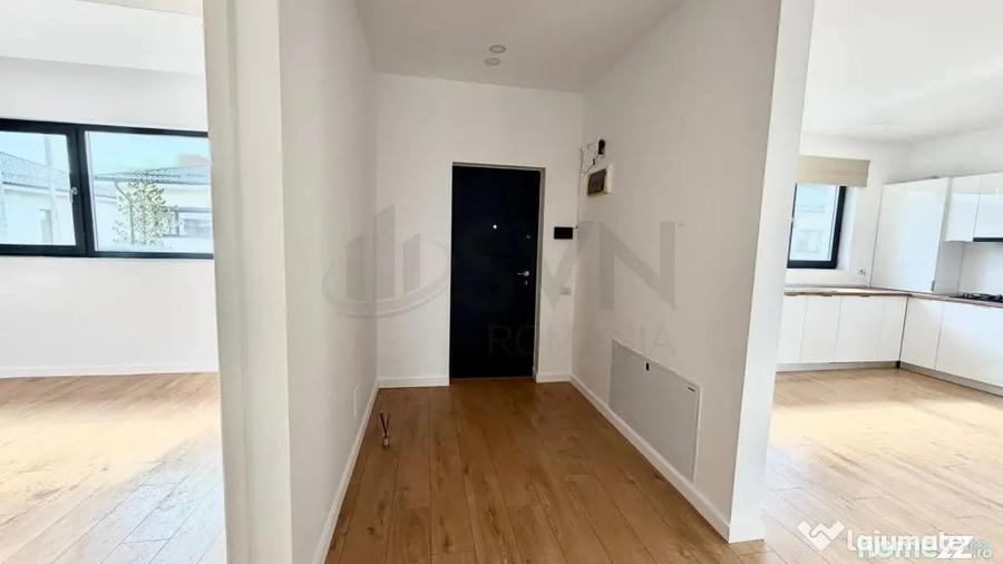 Casă cu 4 camere cu Teren 330 Mp în Tunari