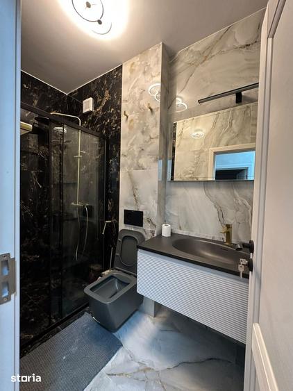 Apartament cu 4 camere în Central