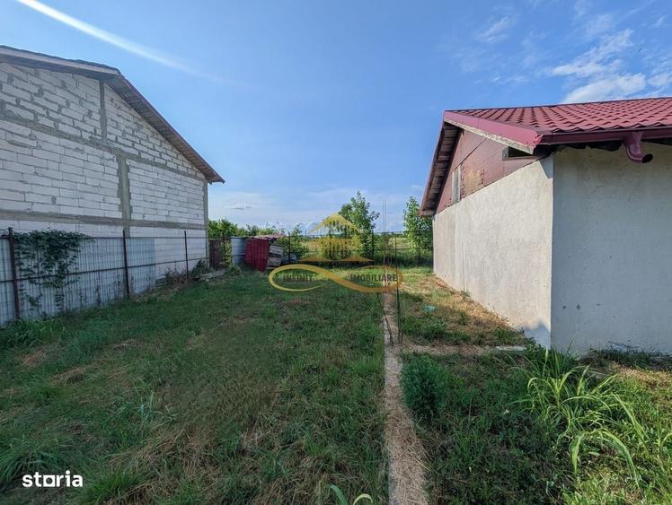 Casă cu 3 camere în Bogata