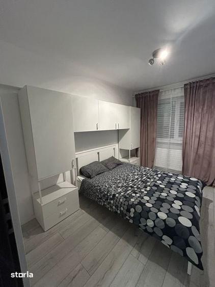 Inchiriez apartament 3 camere - 4