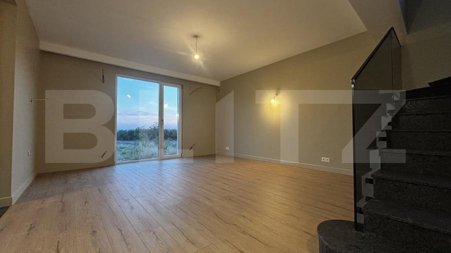 Casă individuală cu 4 camere cu Teren 500 Mp în Exterior Est