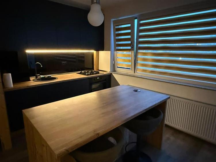 Apartament cu 2 camere semidecomandat, mobilat în Pipera