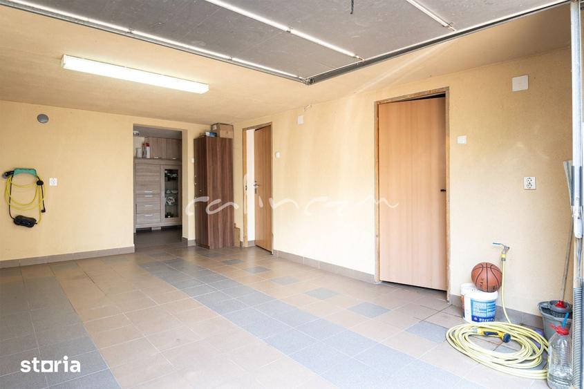 Casă cu 6 camere cu Teren 1000 Mp în Spitalul Județean