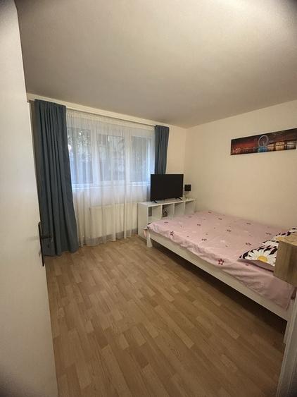 Apartament cu 2 camere semidecomandat în Micro 4