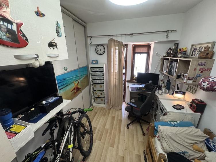 Apartament cu 2 camere decomandat, mobilat în Capitol