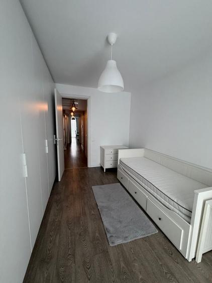 Casă cu 3 camere în Central