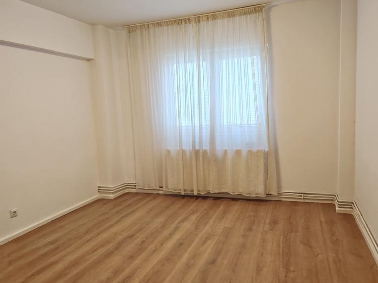 Apartament 2 camere liber la vanzare zona Grivitei - 4