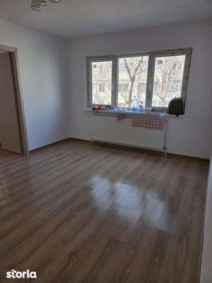 Apartament cu 2 camere nedecomandat în Central