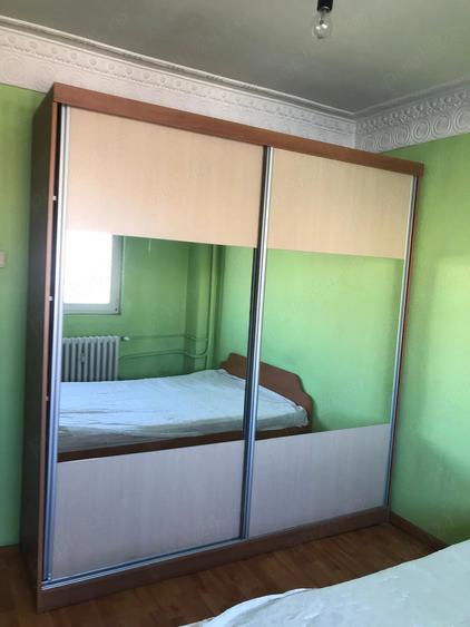 Apartament cu 2 camere semidecomandat în Rahova