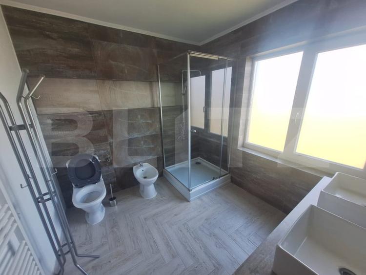 Duplex cu 4 camere cu Canalizare în Unirea