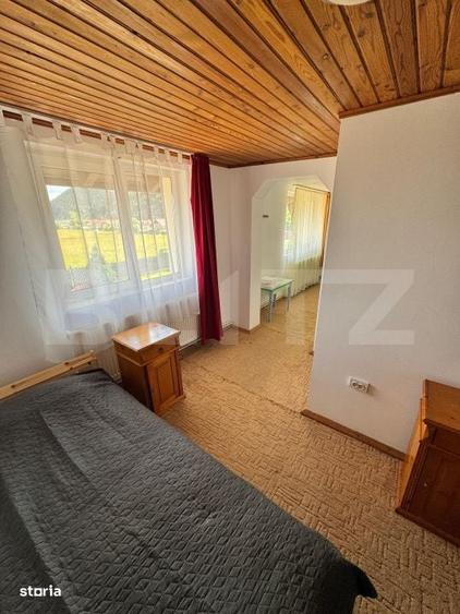 Casă cu 4 camere în Central