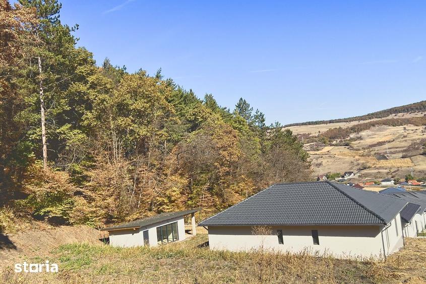 Casă cu 4 camere cu Teren 500 Mp în Baciu