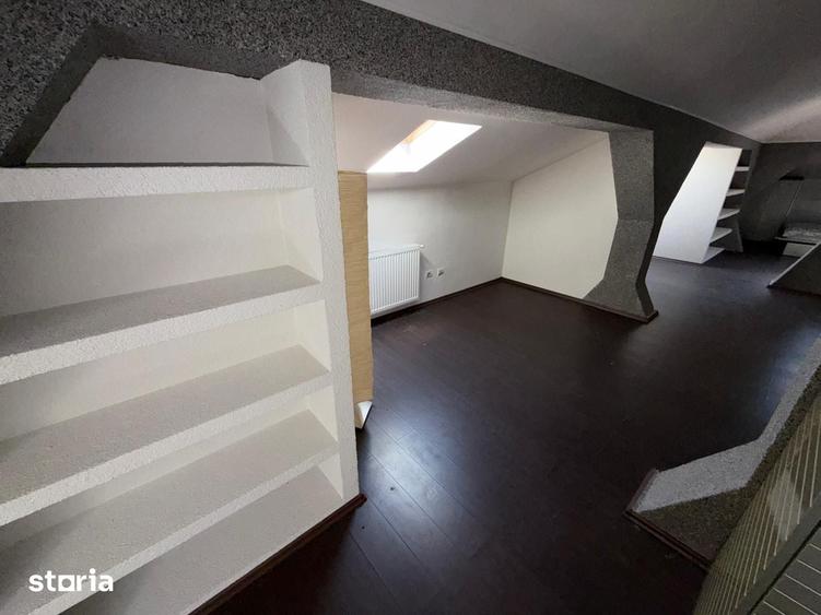Apartament cu 5 camere în Străulești