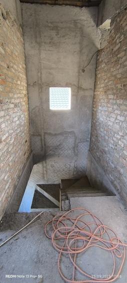 Casă cu 3 camere în Sârbi