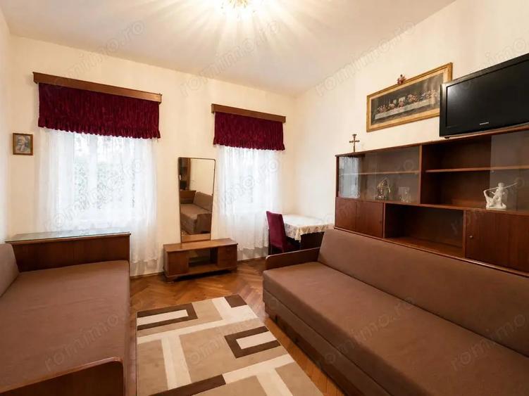 Apartament cu 5 camere semidecomandat în Armeneasca