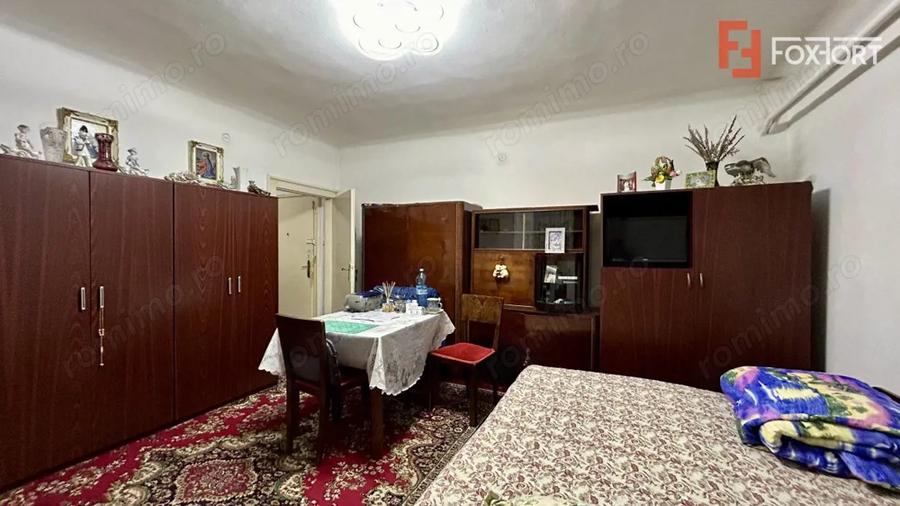 Garsonieră decomandată în Take Ionescu