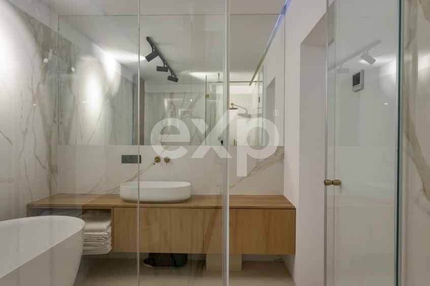 Casă individuală cu 6 camere cu Piscina în Pipera