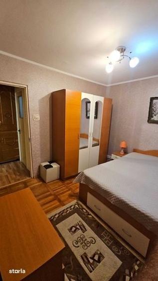 Apartament cu 3 camere semidecomandat în ICIL