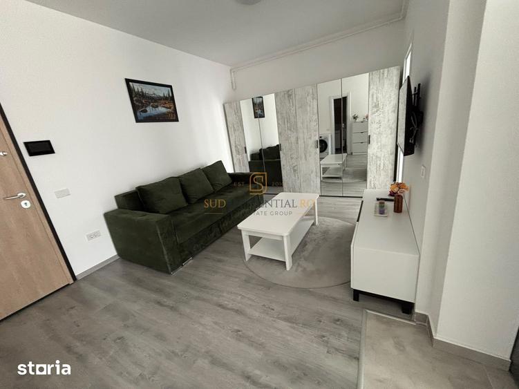 Apartament cu 3 camere, mobilat în Central