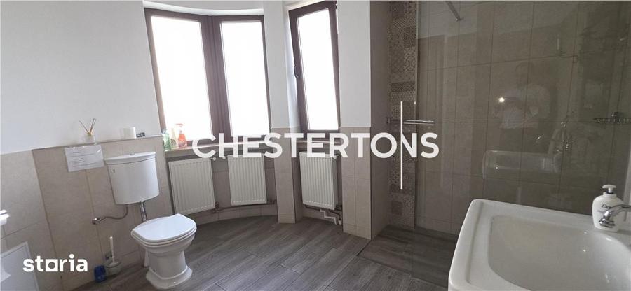 Apartament cu 5 camere decomandat în Dorobanți