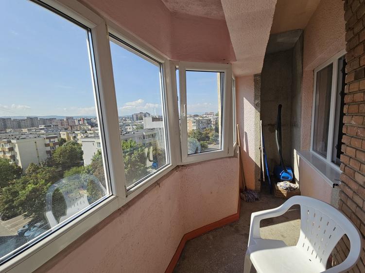 Apartament cu 3 camere decomandat în Mărăști