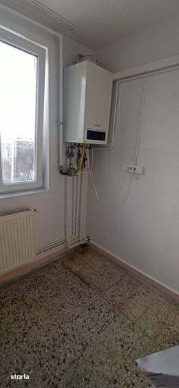 Apartament cu 2 camere nedecomandat în Ghiroda