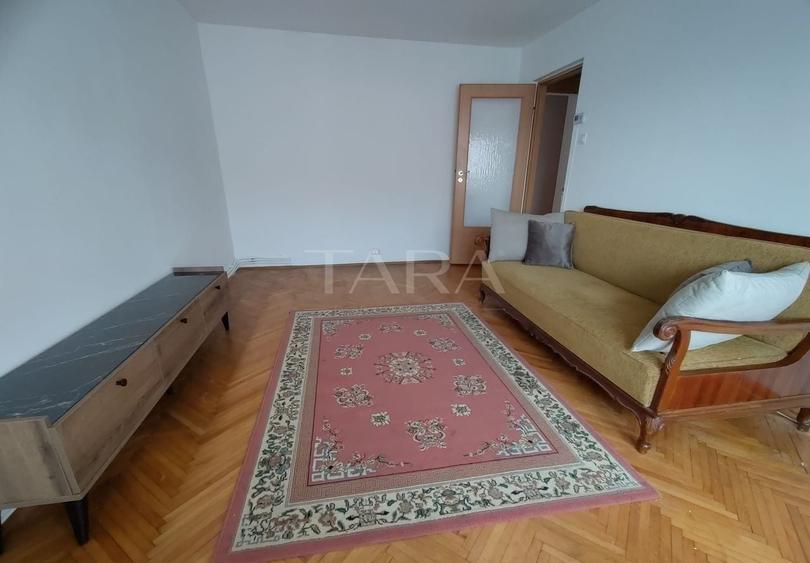 Apartament cu 4 camere decomandate, în zona Bulevardului Titulescu. - 2
