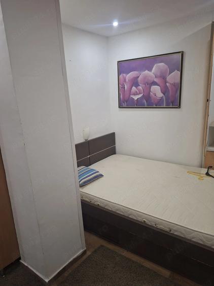 Apartament cu 2 camere decomandat în Universitate