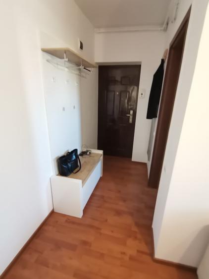 INCHIRIEZ apartament 2 camere,recent renovat,zona Strand - 3