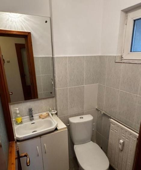 Apartament 3 Camere | Bloc Anvelopat | Vedere Spate | 72 MP | Decomandat | - 9