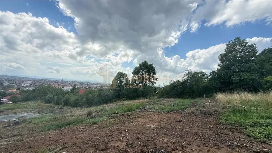 Teren de 1100 mp, în Griviței