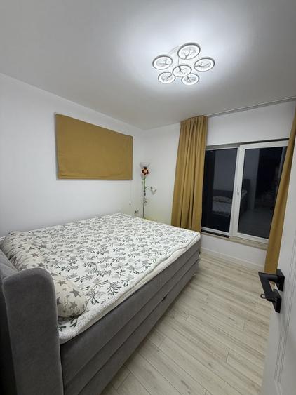 Casă cu 4 camere cu Teren 300 Mp în Central