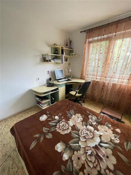 Apartament cu 2 camere semidecomandat, mobilat în Păcurari