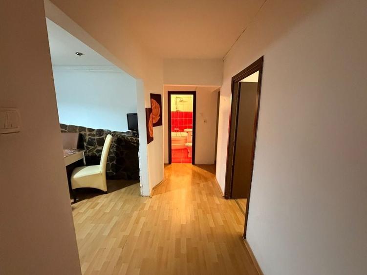 Apartament cu 3 camere în Central